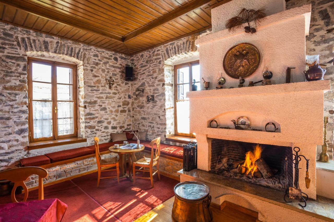 Отель Archontiko Montana Визица Экстерьер фото